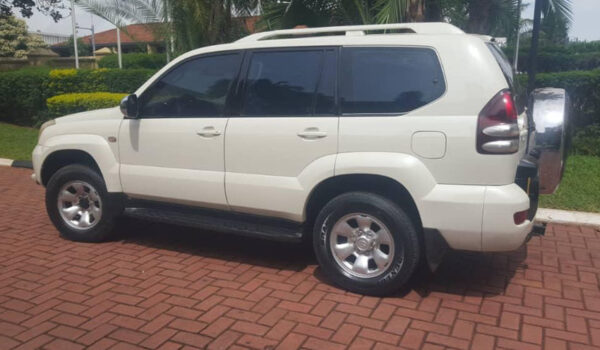 Rwanda Car Rental Quote,hire a car in Rwanda, 4x4 car rental in rwanda, rent a car rwanda