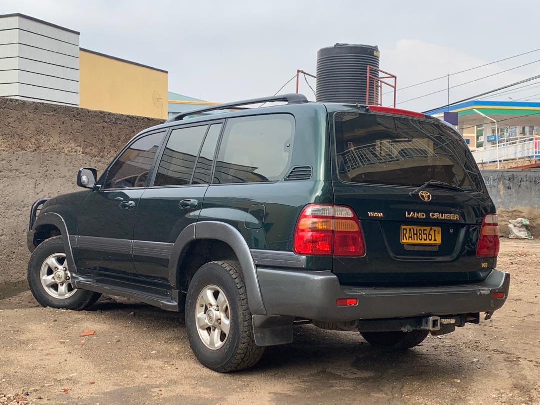 Chauffeur Driven Cars Rwanda: Professional Kigali Car rental Daily Car Hire Rwanda – Kigali 4x4 Self Drive Car hire